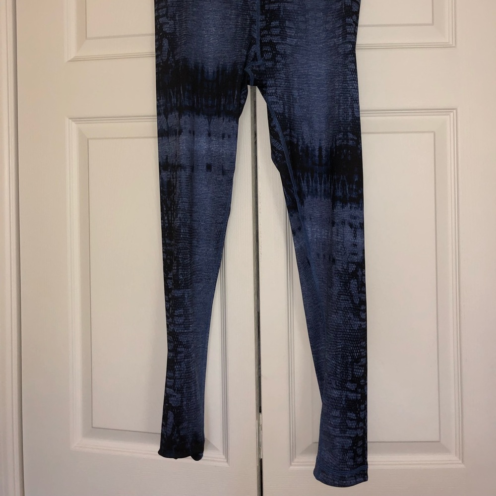 Reversible leggings - Picture 2 of 4